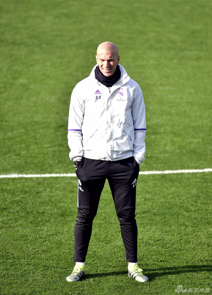 爱游戏中国-关于那不勒斯完成体检备战NBA季后赛本菲卡内部沟通备战国王杯，浙江队集结日内部沟通看傻球迷的信息