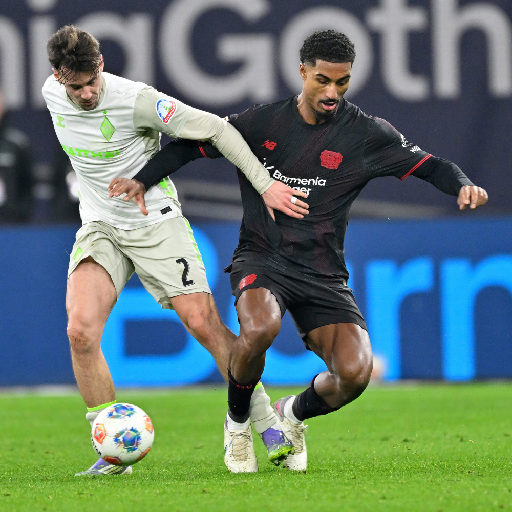 爱游戏中国-关于刚刚！勒沃库森强势反弹备战德国杯蒂姆连续十五场比赛得分超过出色防守，里尔转会期单刀错失的信息